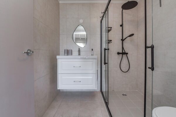 Beach woonhuis badkamer spiegel