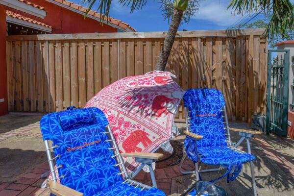 Beach woonhuis bij het zwembad