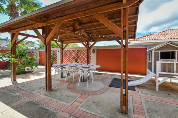 Beach woonhuis buiten ontbijten